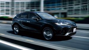 Toyota Harrier 2020 года 